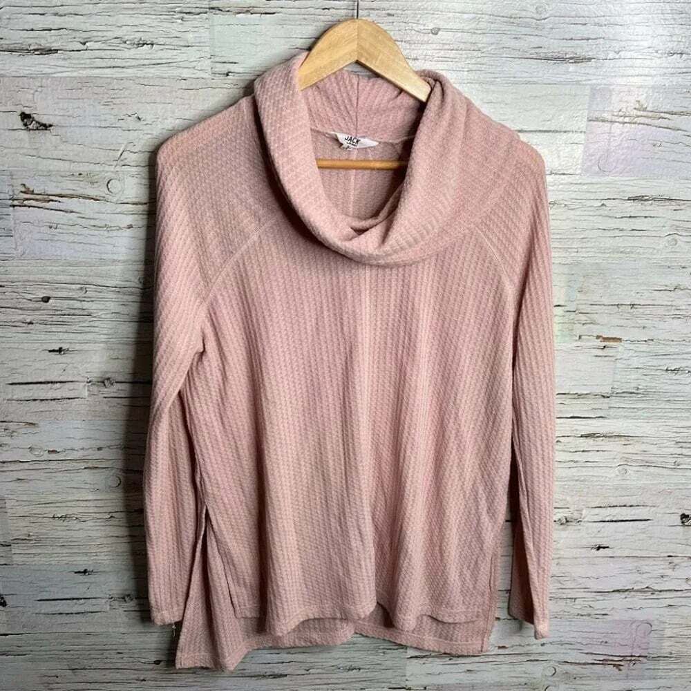 Jack by bb Dakota pink turtleneck sweater size small top